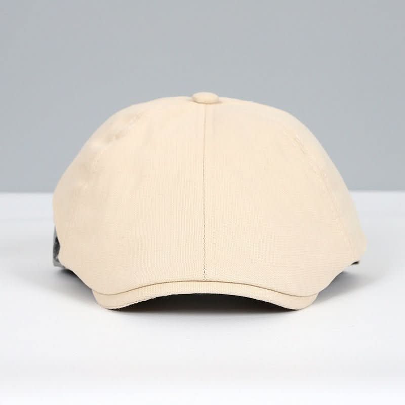 Elegant og klassisk unisex ullberet. Fransk stil hodeplagg, perfekt for kjølige dager.