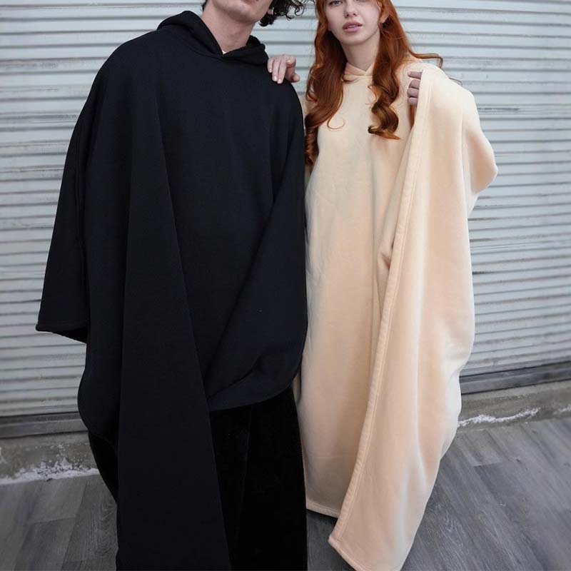 Myk fritidshettegenser i unisex modell, skapt for avslappede øyeblikk.