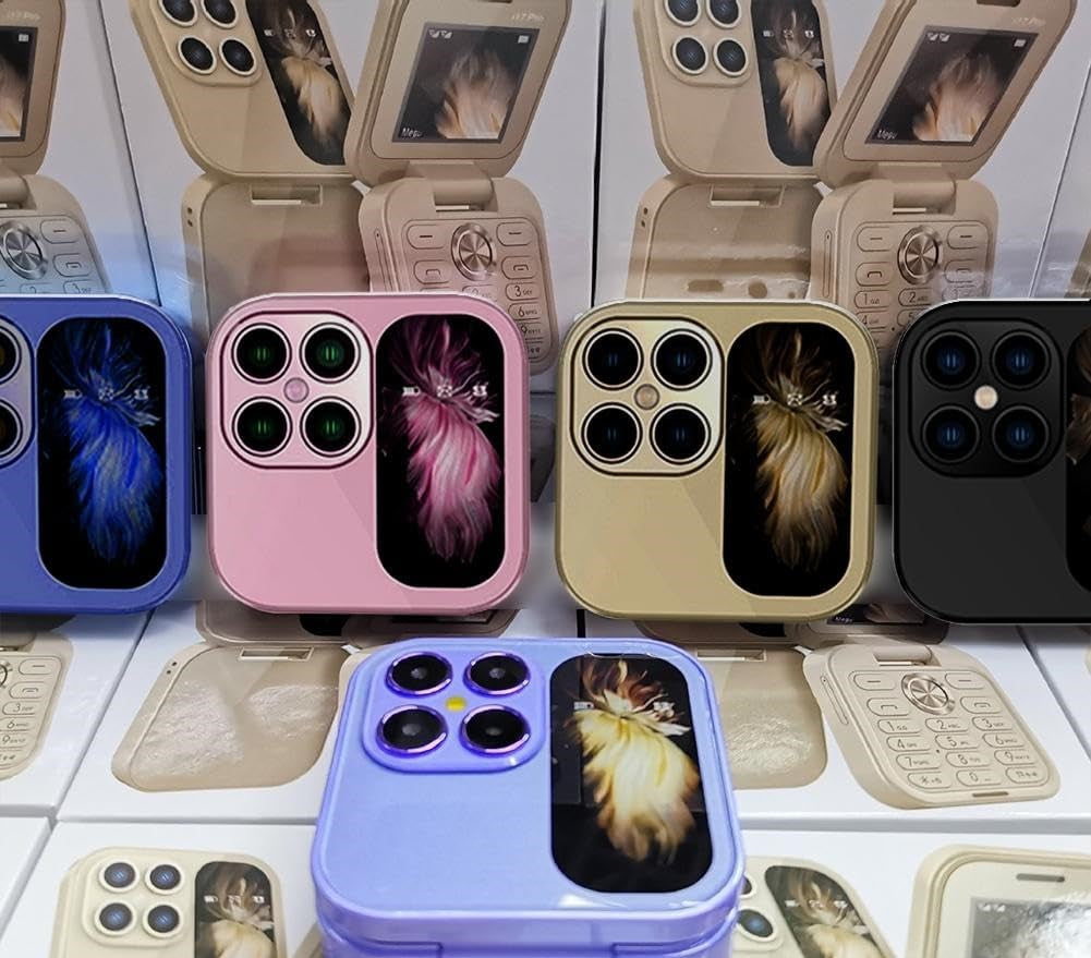 Nærbilde av den lysende lommelykten på den sorte unisex sammenleggbare mobiltelefonen, klar til bruk.