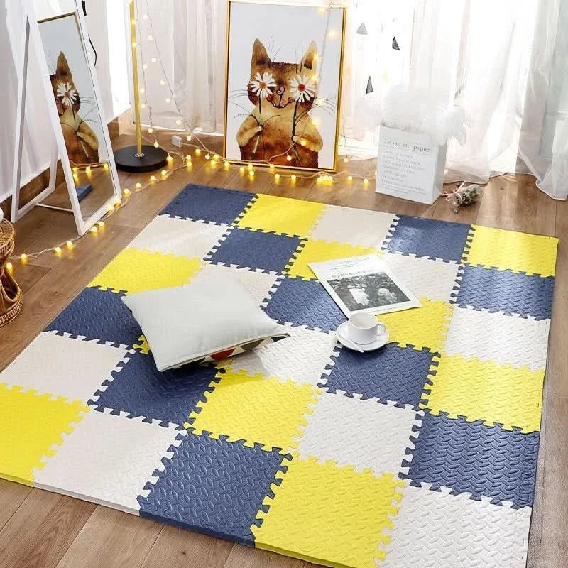 Hygienisk lekematte for baby, enkel å rengjøre. Myk og trygg for barnas lek. Unisex design passer ethvert rom.