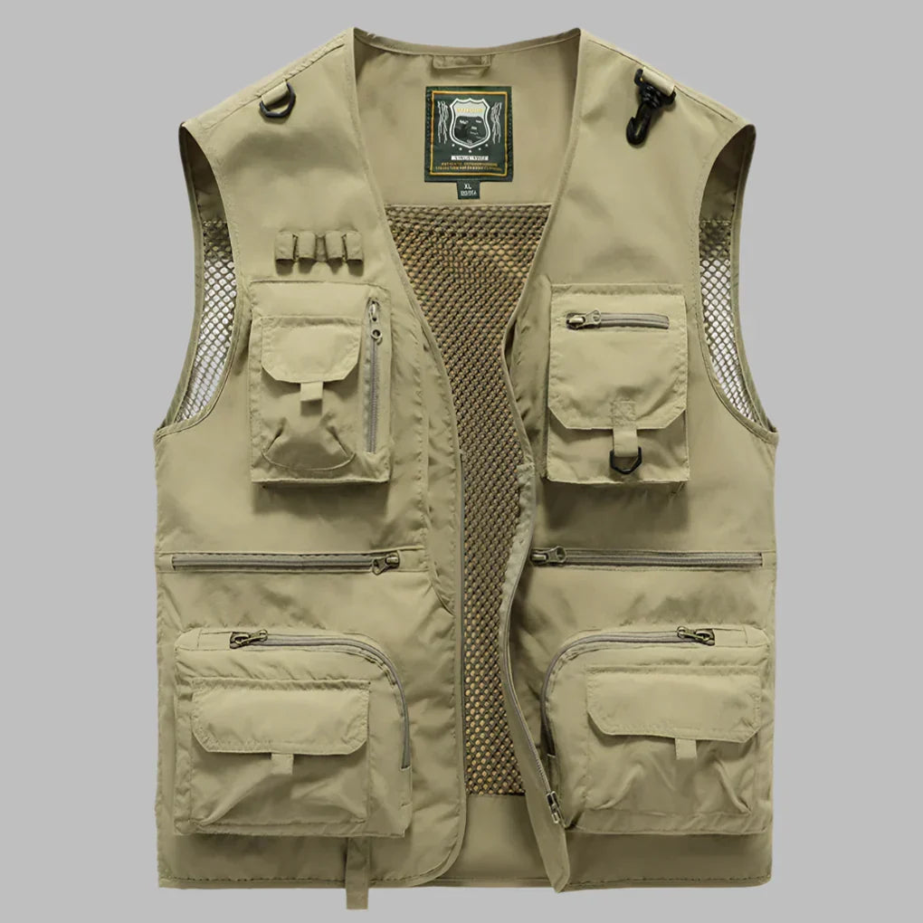 Pustende og lett unisex sommervest med flere lommer for praktisk oppbevaring. Perfekt for friluft og hverdagsbruk.