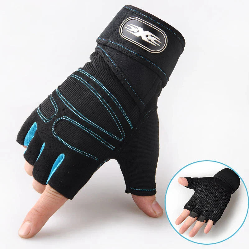 Sportstreningshansker unisex med håndleddsstøtte, designet for styrke og utholdenhet.