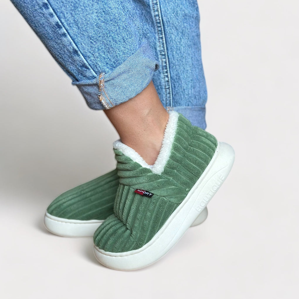 Unisex ultravarme pels-tøfler i myk, luksuriøs fuskepels. Perfekt for vinteren og hjemmekos.