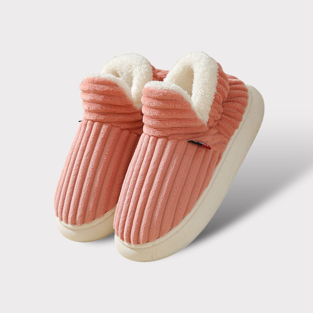 Stilige og varme unisex pels-tøfler. Ideelle vintertøfler og innendørs sko for komfort hele dagen.