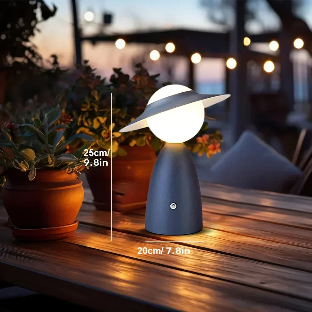 Allsidig USB-ladbar LED-bordlampe. Berøringsdimmer gjør den ideell som nattbord-, lese- eller stemningslys.