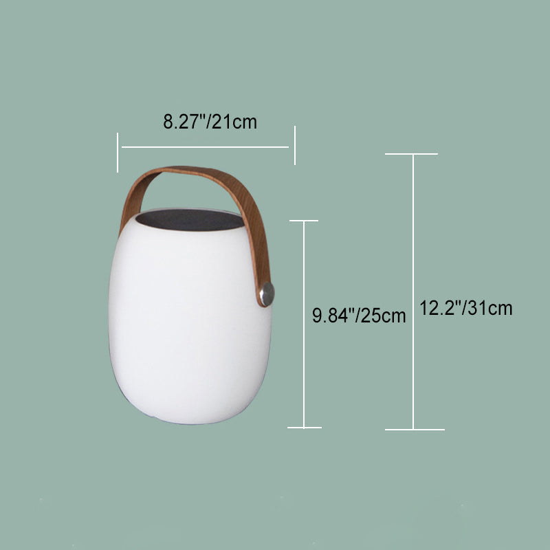 Bærekraftig solenergi LED lampe med unikt kurvdesign, gir varmt lys til uterommet.