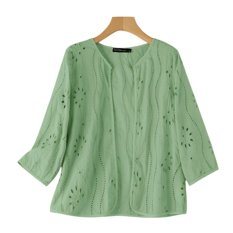 Utskåret brodert vest for kvinner, luftig og elegant sommertopp i stilig design.