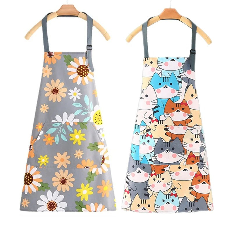 Unisex modell iført stilrent vanntett lerretforkle for kjøkken og hjem. Komfortabelt og justerbart for alle kroppstyper.