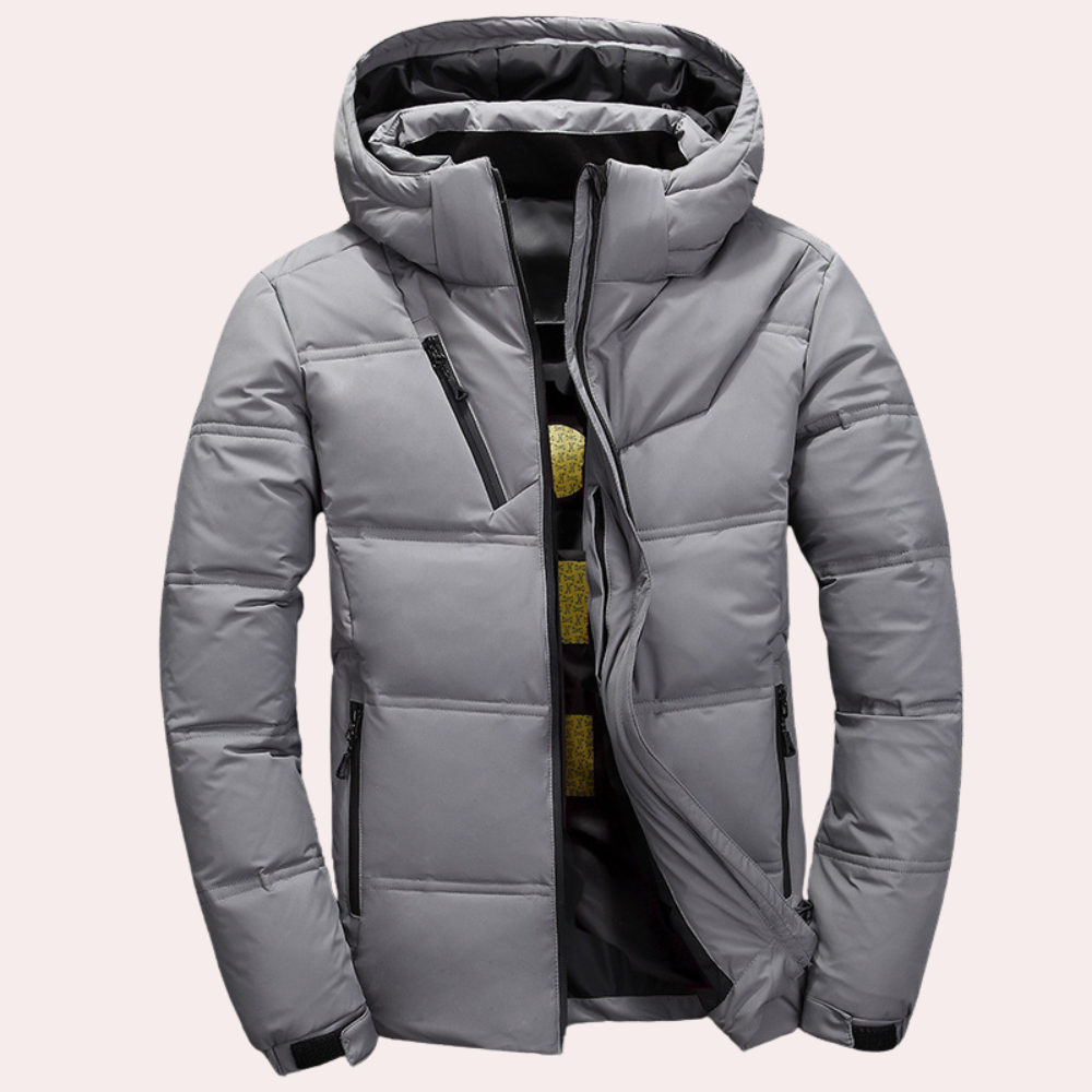 Stilig og komfortabel fritidsjakke for menn med hette, perfekt for en aktiv vinter.