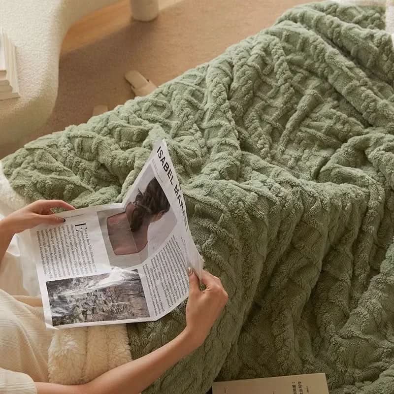 Stilrent tosidig pledd, perfekt for interiørdekorasjon og ekstra varme i hjemmet om vinteren.