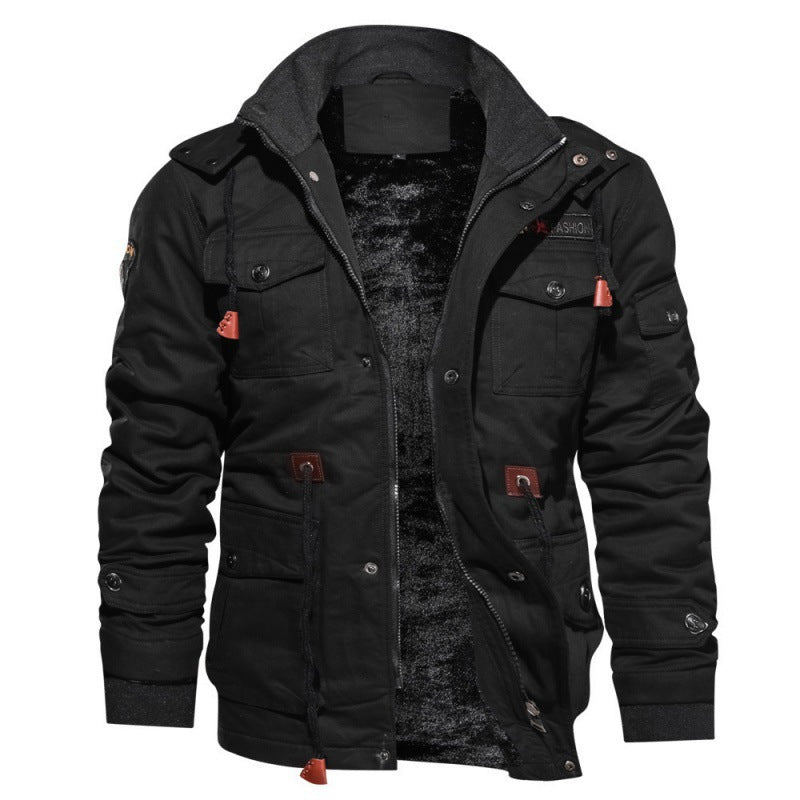 Warm gefĂĽtterte Herren Winterjacke in Schwarz, wasserabweisend, ideal fĂĽr Outdoor & Freizeit.