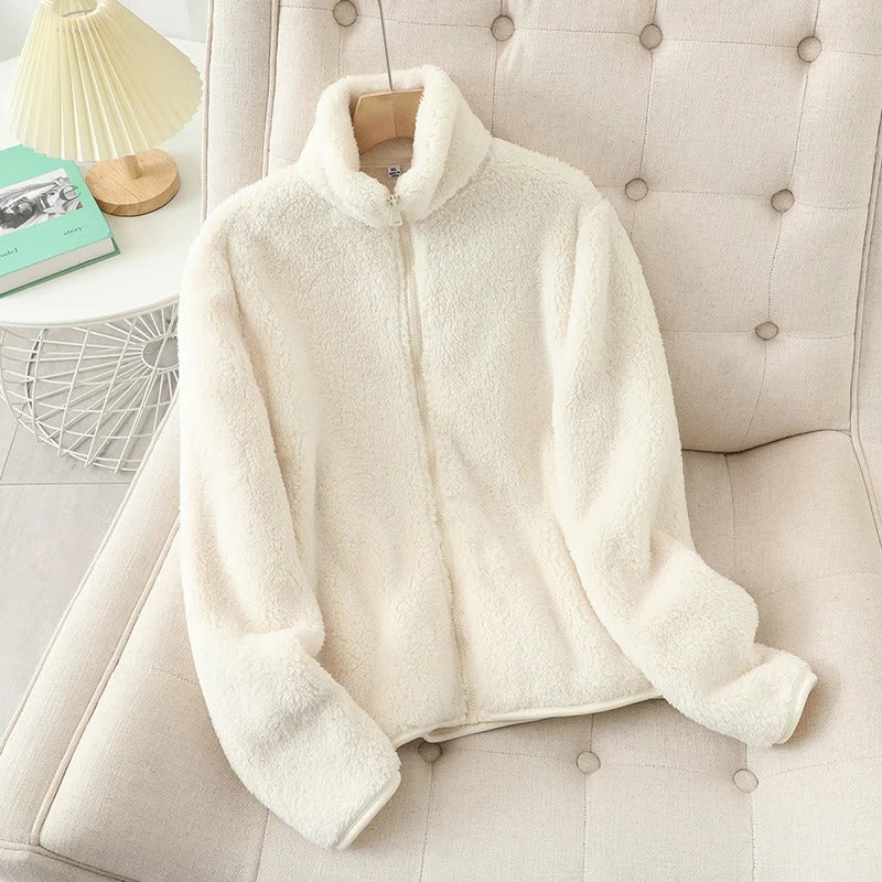Lässige Damen Fleecejacke, wendbar und warmhaltend, aus weichem Polyester in Weiß