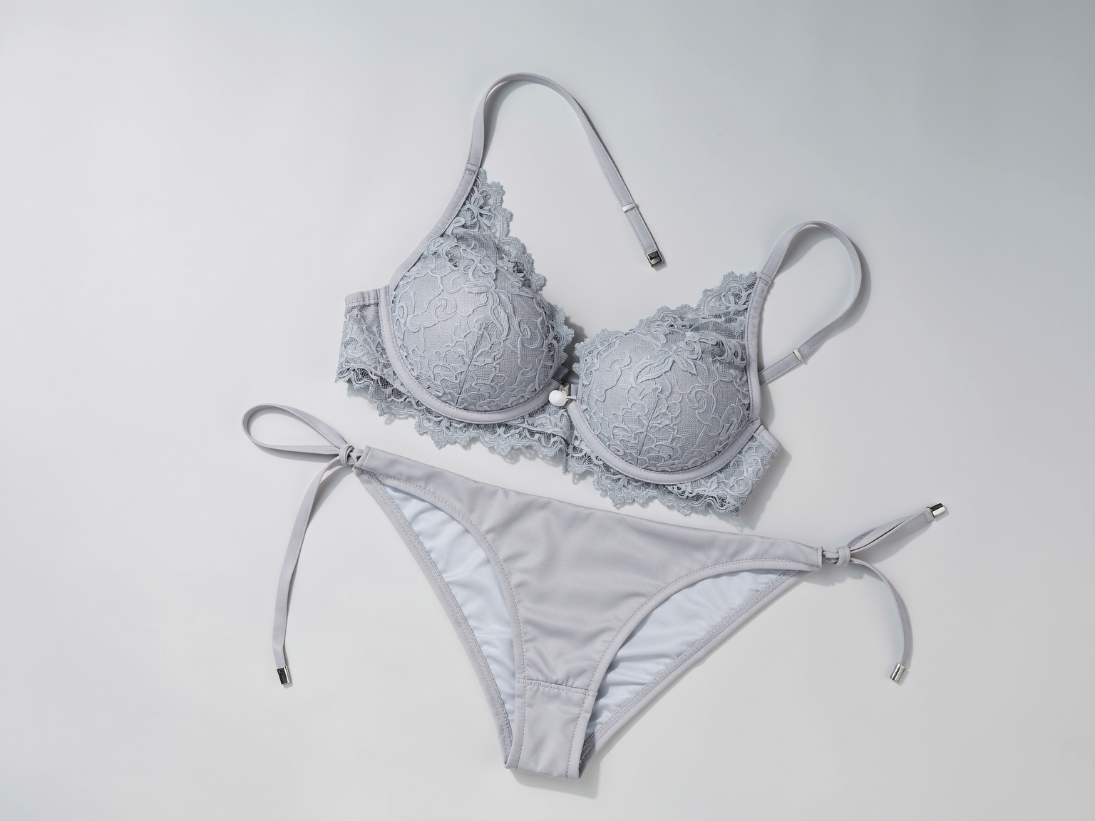 Damebadetøy & undertøy