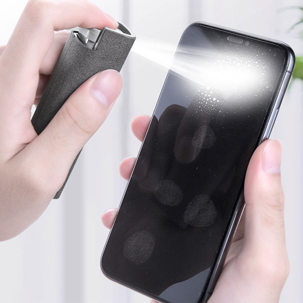 Effektiv gadget for rengjøring av skjermer på smarttelefoner, nettbrett og laptoper
