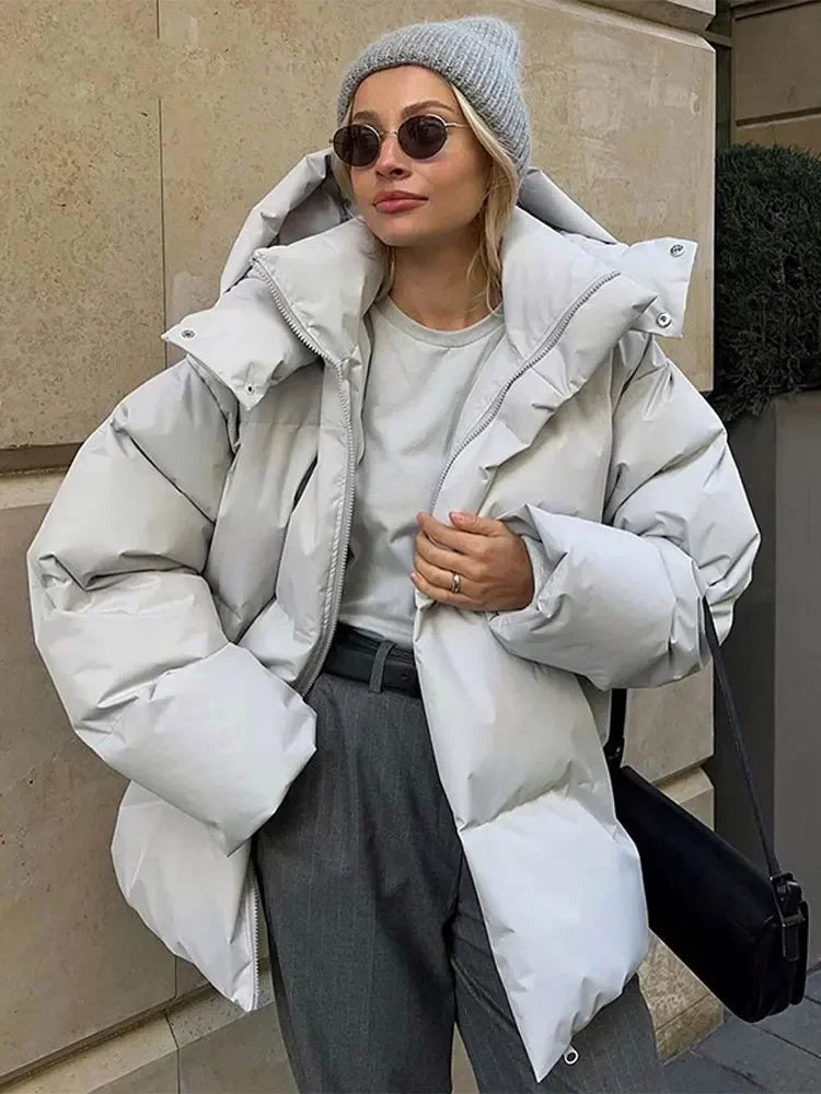 "Camilla Daunenjacke Damen, stilvoll, funktional, warme Daunenfüllung, Wasserabweisend, elegantes Wintermantel-Design"