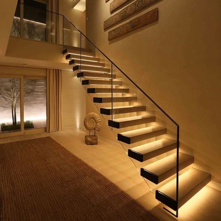 "Drahtlose LED-Leuchte mit Bewegungssensor, flexibles Design, energiesparend, für Korridore und Küchen geeignet."