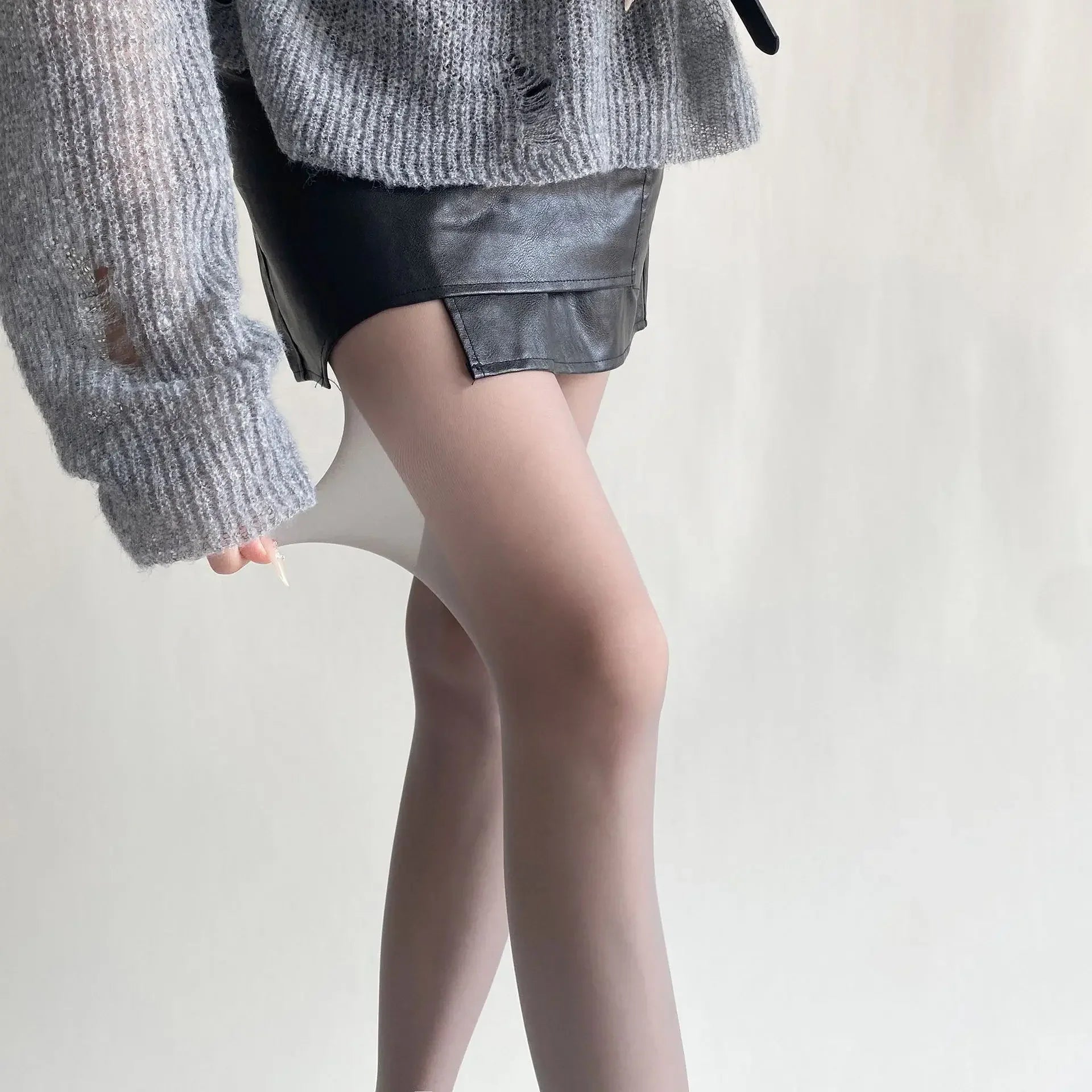 "Elegante Damen Strumpfhose, schlanke Passform, vielfältige Farben für jeden Look und Anlass"