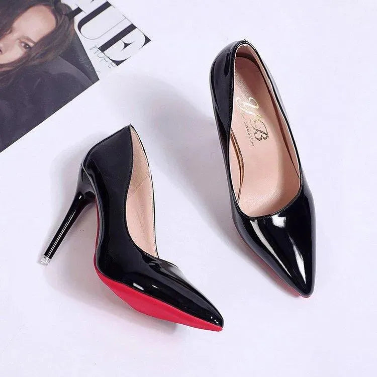 Elegante Damen-Plateau-Stiletto High Heels, modische Pumps in verschiedenen Farben, aus Kunstleder mit Stiletto-Absatz.