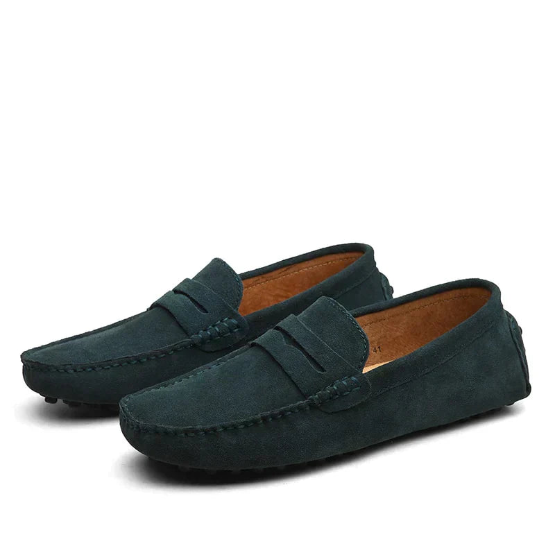 Sidebilde av semskede loafers