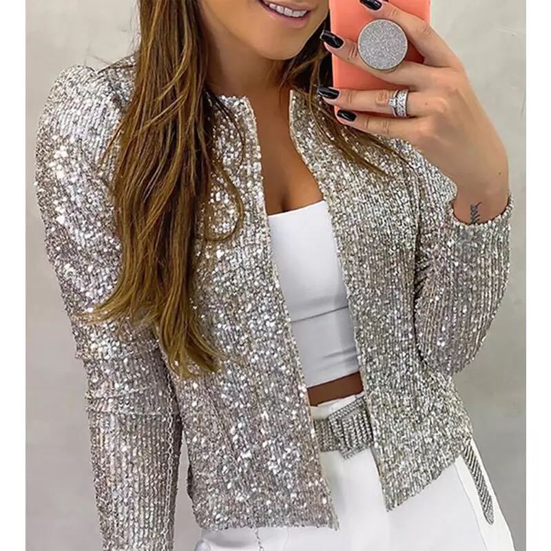 "Elegante glitzernde Damenjacke mit taillierter Passform, ideal für festliche Anlässe, in Silber und Magenta erhältlich."