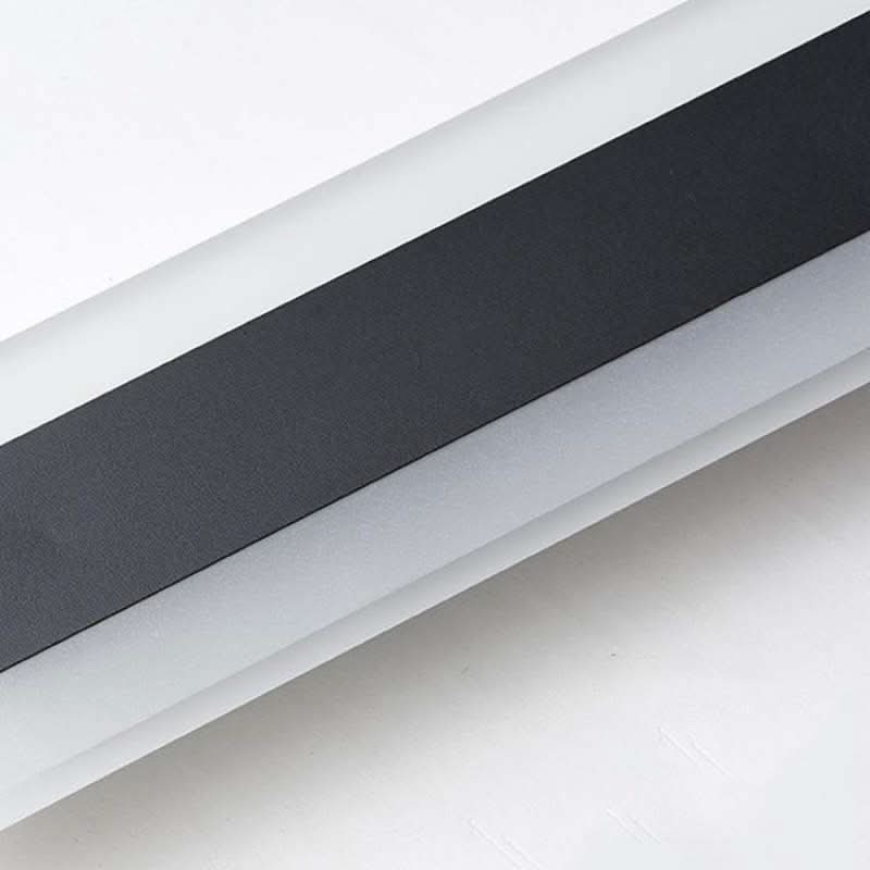 Elegante schwarze LED-Außenwandleuchte, modern und wetterfest, ideal für Garten oder Balkon mit energiesparendem Design.