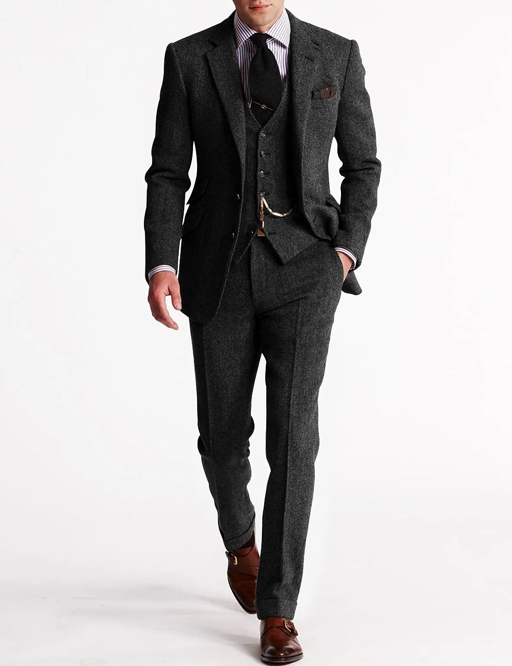 "Eleganter Herren Hochzeitsanzug, dreiteiliges Set, klassische Silhouette, marineblau, maßgeschneiderter Look für besondere A
