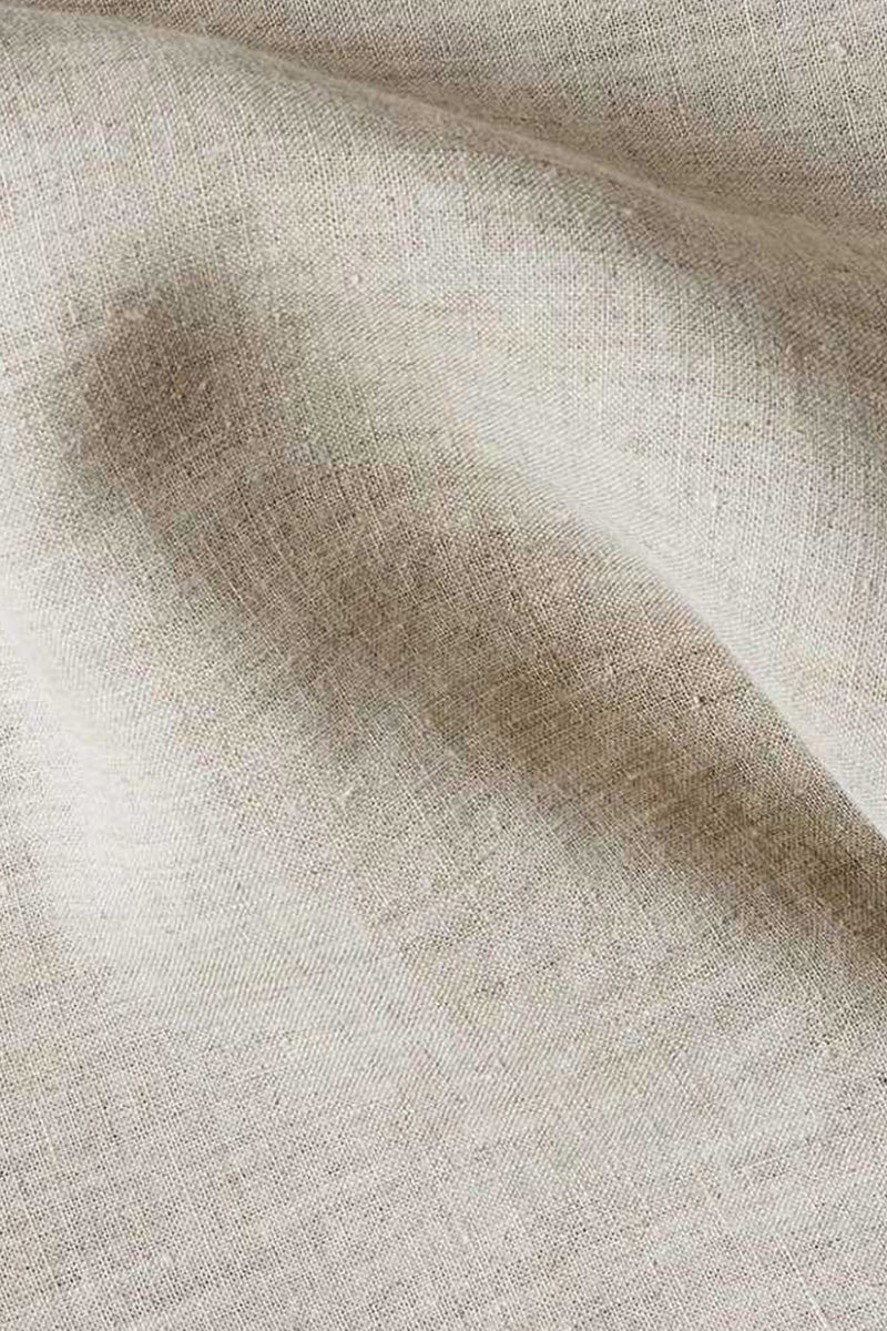 Eleganter Leinen-Zweiteiler für Damen in monochromen Farben; atmungsaktives Material, klassischer Schnitt für vielseitige Anl