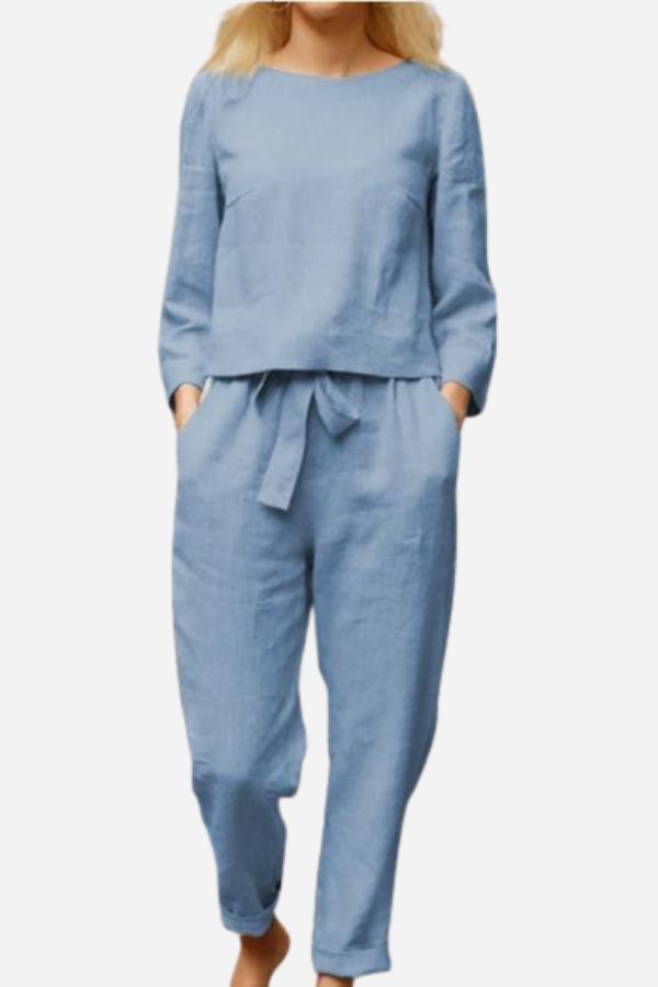 Eleganter Leinen-Zweiteiler für Damen in monochromen Farben; atmungsaktives Material, klassischer Schnitt für vielseitige Anl