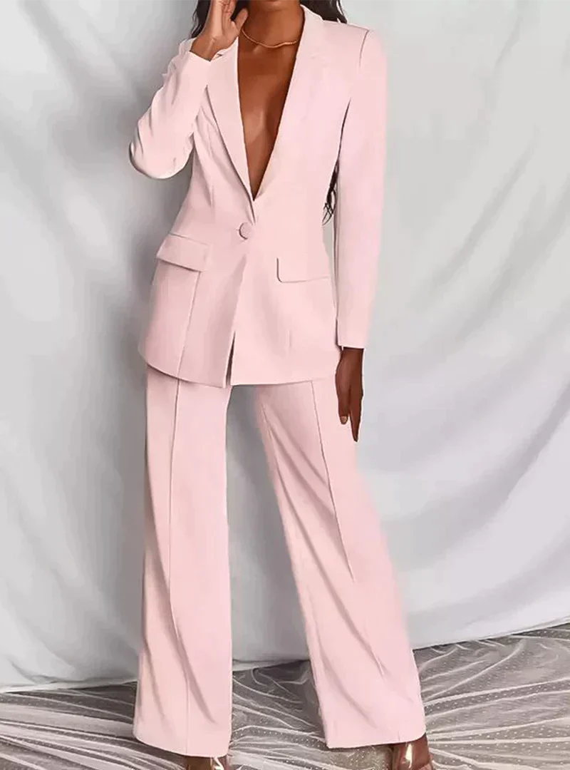 Elegantes Blazer-Hose Set aus Nylon, schlanker Schnitt, zeitloses Design, perfekt für Anlässe, in Mode für Damen.