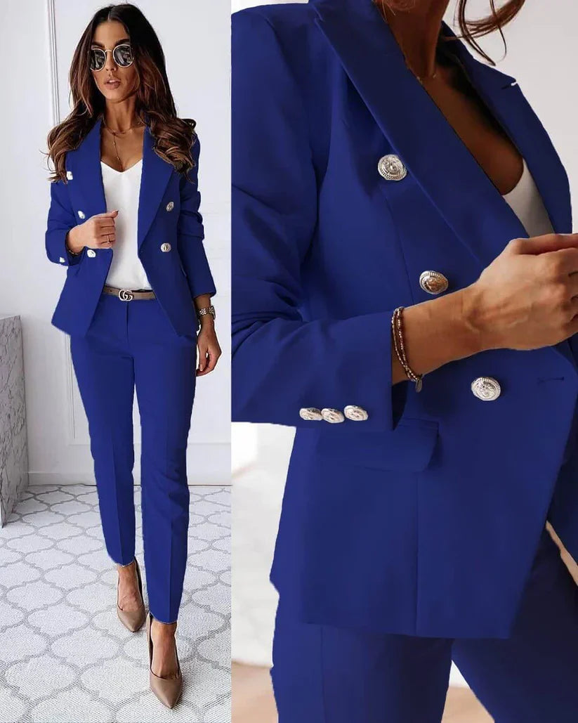 "Elegantes Damen Business-Anzug-Set, Slim Fit, mit doppelter Knopfleiste und goldenen Knöpfen, für berufliche Anlässe."