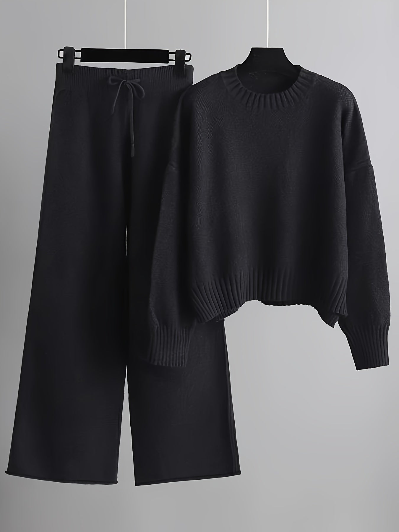 Elegantes Damen-Set: Rundhals-Pulli, weite Hose, kuschelig, ideal für kalte Tage, Komfort & Eleganz für Frauen.