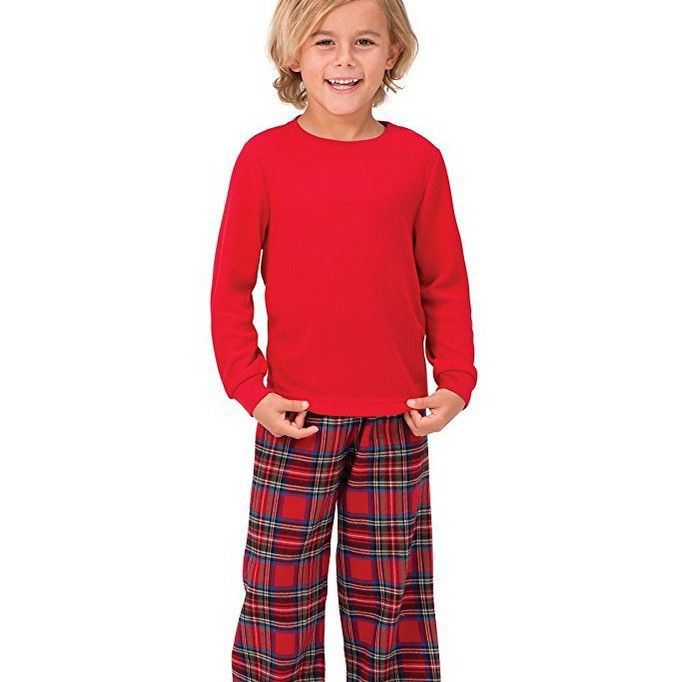 Gemütlicher Plaid-Familienpyjama für Weihnachten, klassisches Muster, weiches Material, für festliche Abende und Fotoshooting
