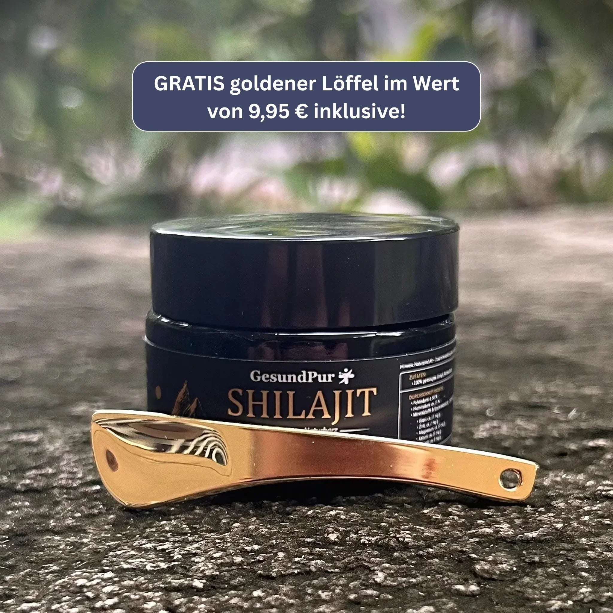 "Goldene Shilajit-Paste in Glasgefäß, natürlicher Energieschub, optimal für Gesundheit und Vitalität, aus Himalaya."