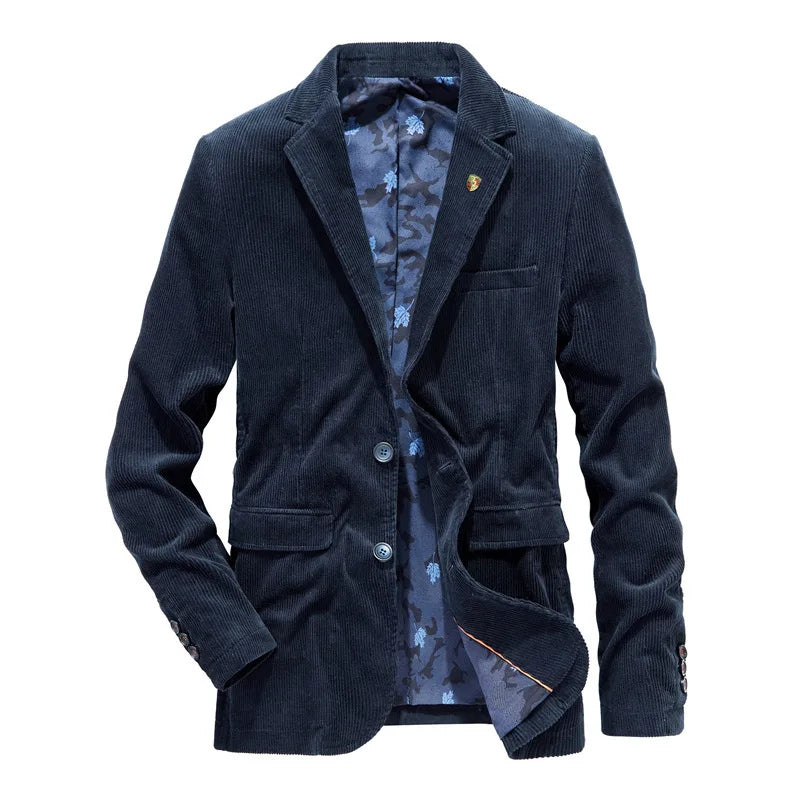 "Herren Cord Blazer in warmem Braun, klassisch-elegant, ideal für zeitlose Mode und vielfältige Anlässe."