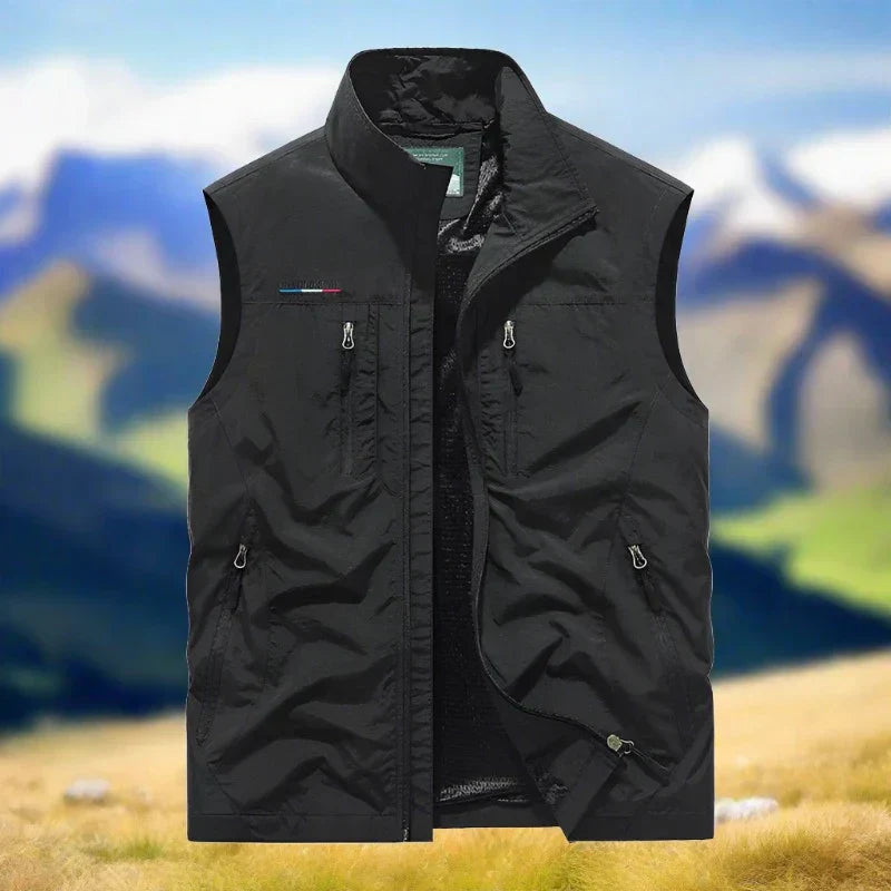 "Herren Outdoor Weste, multifunktional, in verschiedenen Farben, lässig und komfortabel für Abenteuer und Freizeit."