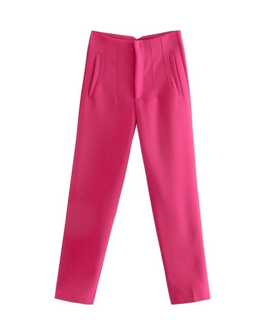 "Knitterfreie Damenhose in Schwarz, eleganter klassischer Schnitt, hochwertiges Material, für Büro und Abendveranstaltungen."