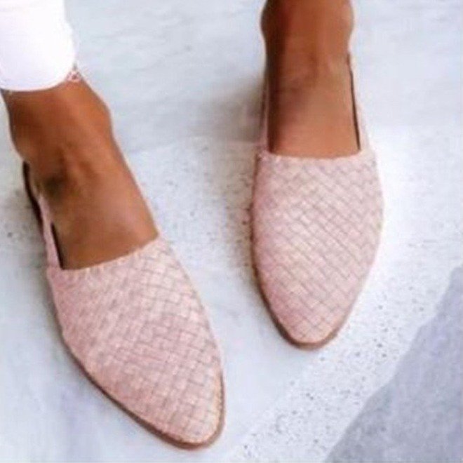 "Orthopädische Damenschuhe mit Fußgewölbeunterstützung, in diversen Farben, bieten maximalen Komfort und Stabilität."