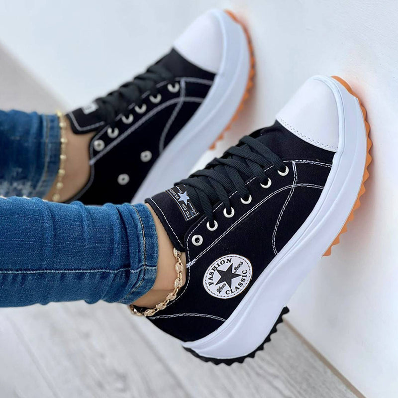"Orthopädische Schnürschuhe, atmungsaktiv, in Gelb, Grün, Rosa, Schwarz, Weiß, rutschfest, mit dicker Sohle."