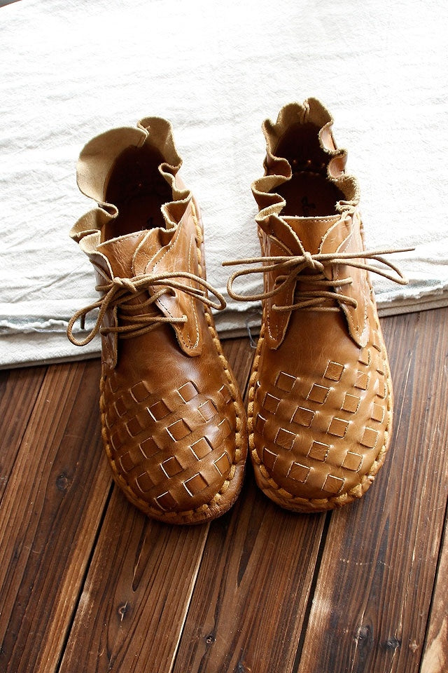 "Retro-stilvolle Damenschuhe, künstlerisch, leicht, in Aprikose, Beige Weiß, Braun, Schwarz, komfortables Design."