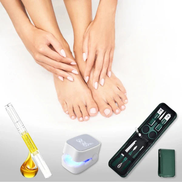"RevitaNail Nagelpilz Therapie, klare Flüssigkeit, hellblaues Etikett, effektive Nagelpflege, fördert gesundes Wachstum"