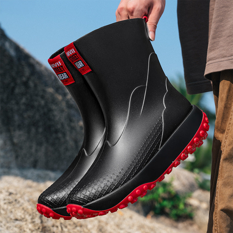 Robuste Herren Gummistiefel, rutschfest und wasserdicht, olivgrün, ideal für Outdoor-Aktivitäten, ergonomisches Design.