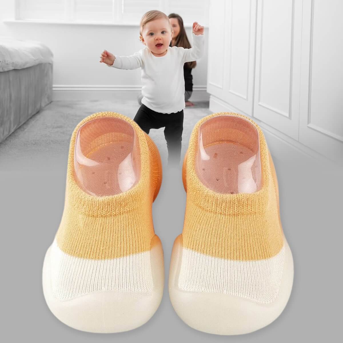 Rutschfeste, atmungsaktive Babyschuhe aus flexiblem, leichtem Material für natürliche Fußentwicklung und sicheren Halt.