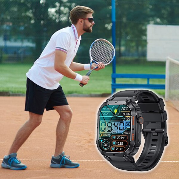 "Schwarze TitanForce Smartwatch mit robustem Design, Touchscreen und Fitness-Tracking-Funktionen für aktiven Lebensstil."