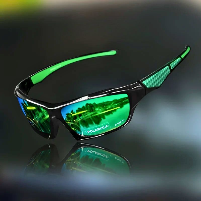 "Stilvolle Sonnenbrille für Herren mit maximalem UV-Schutz und zeitlosem Design in klassischem Schwarz."