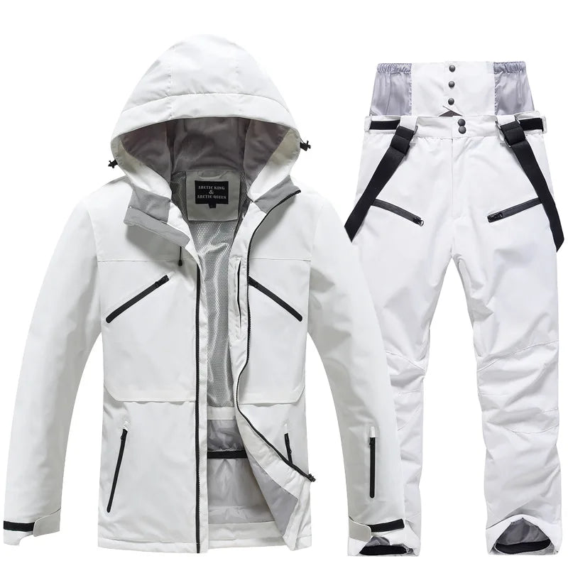 Unisex Skianzug mit Kapuzenjacke und Skihose, in leuchtenden Farben, windfest und ideal für Winterabenteuer.