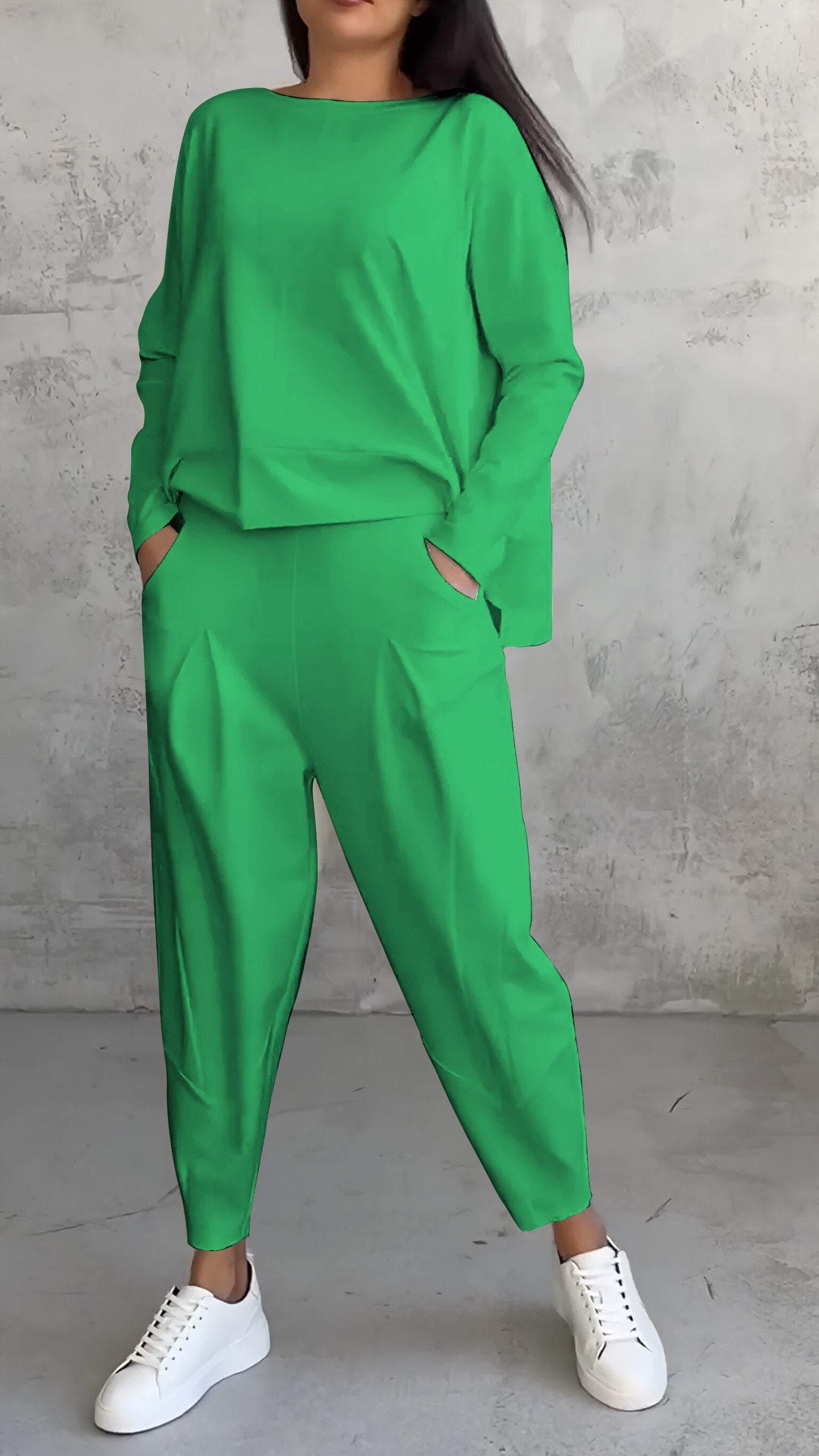 Zweiteiliger Freizeitanzug mit Rundhalsausschnitt, lange Ärmel, aus weicher Baumwolle, ideal für Frühling, lässiger Stil.