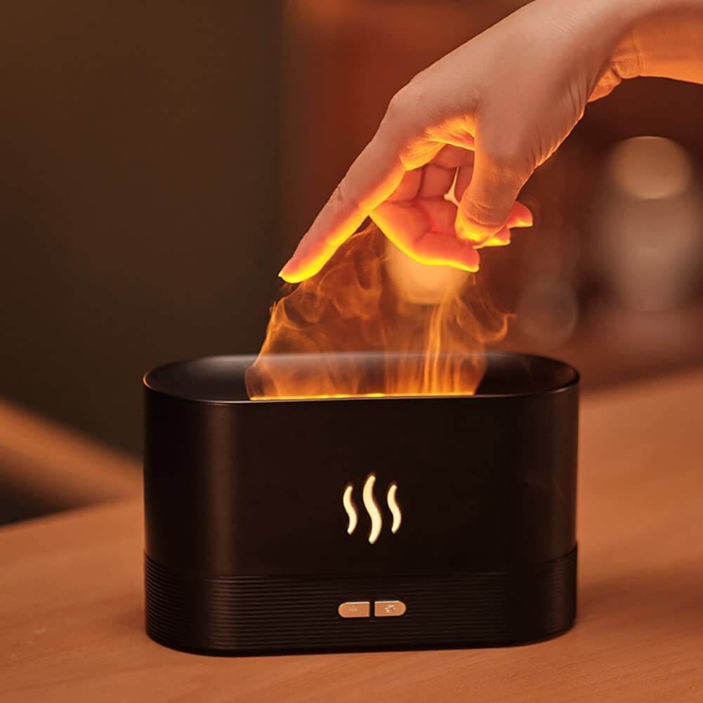 Luftrenser og aromadiffuser med beroligende flammeeffekt. Ideell for et sunt innemiljø.