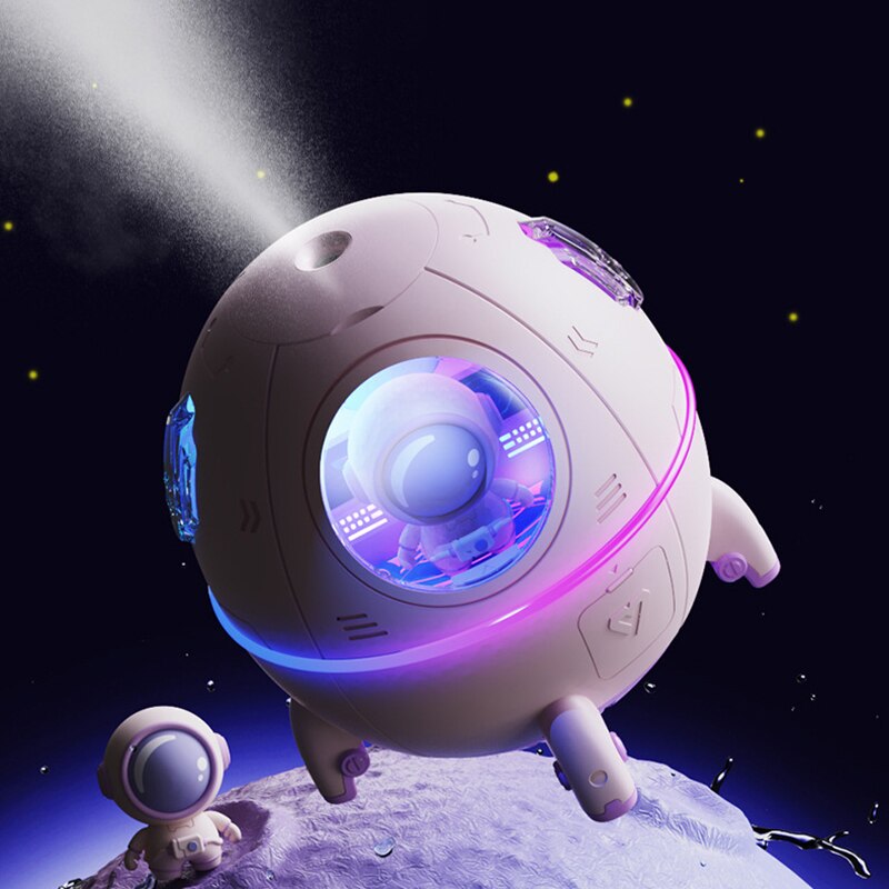 Portable astronaut luftfukter med mykt LED-lys og duftspreder for hygge i barnerommet eller soverom.