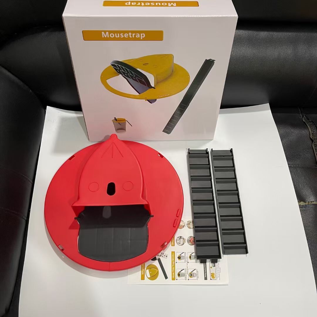 Robust plastfelle for innendørs og utendørs bruk, sikrer hygienisk gnagerkontroll.
