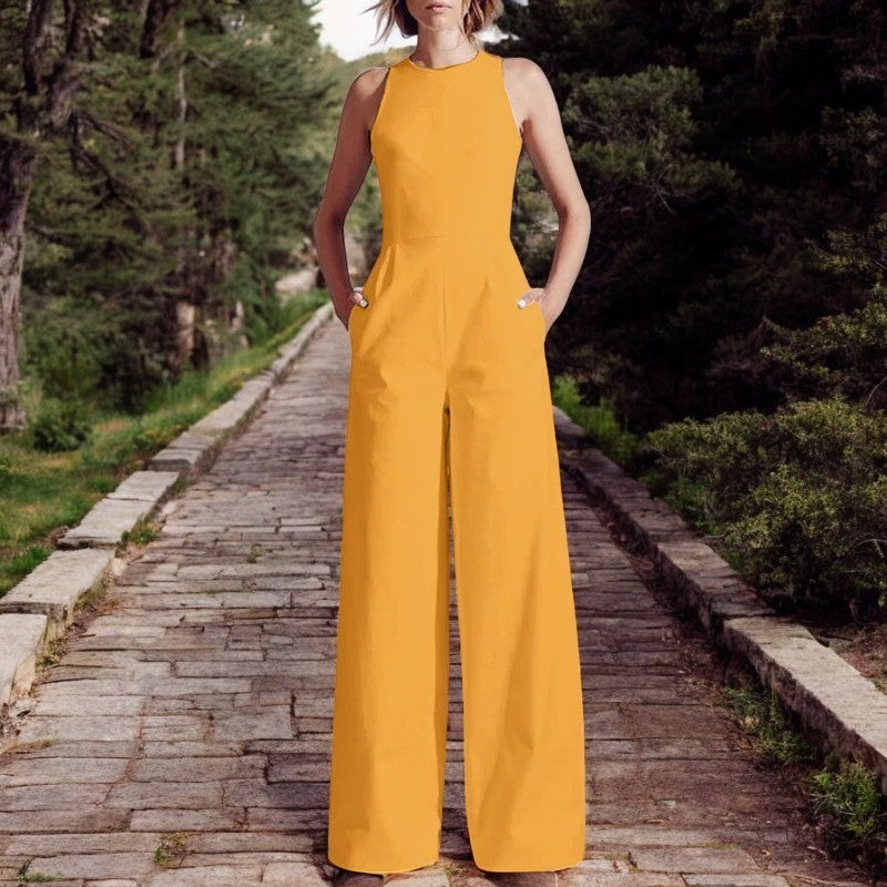 Svart lekedress for kvinner med tanktopp. Allsidig og avslappet playsuit, kan styles til både hverdag og fest.